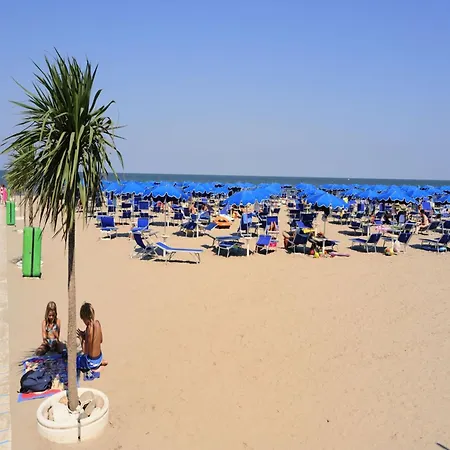 Wonderful Attic Flat With Sea View Terrace-beahost